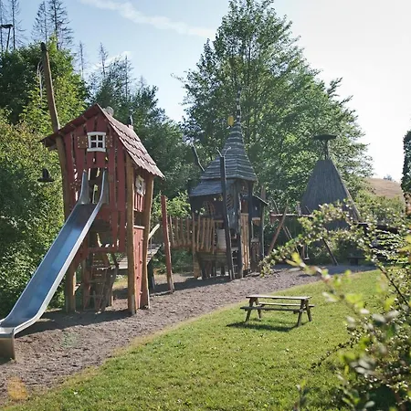 Nyaraló Tiny House Pioneer 5 - Tiny Village Harz